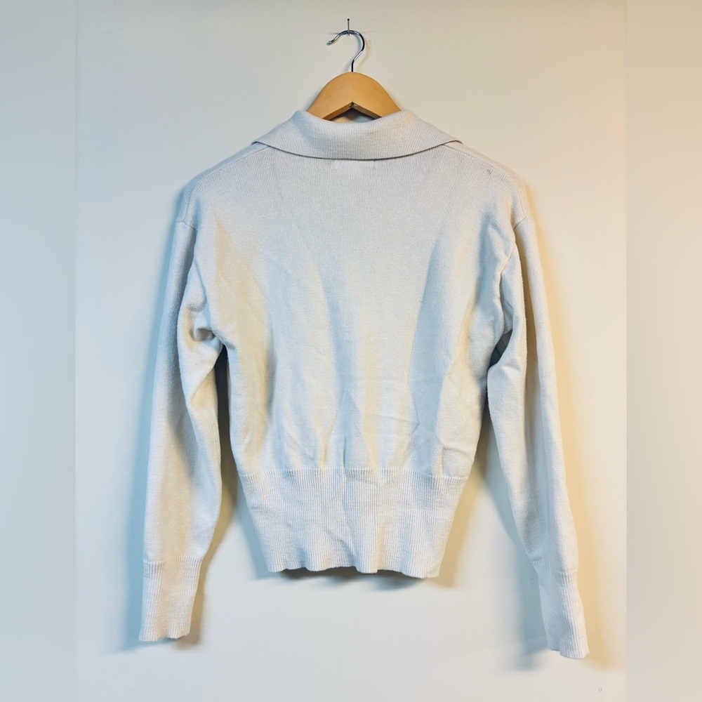 Joe Fresh Button Collar Cream Sweater Size Small - Picture 7 of 7